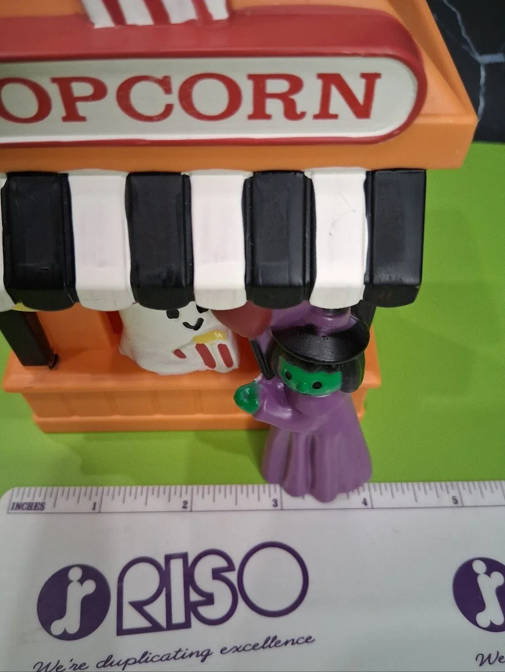 Target Bullseye 2026 Halloween Spooky Carnival Village Popcorn Stand NWT